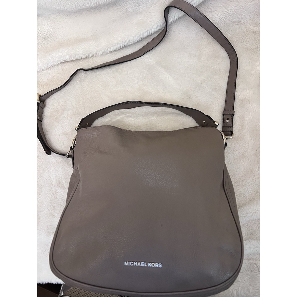 Michael Kors East West Jet Set Large Crossbody Purse Bag Taupe